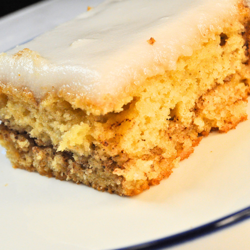 Honey Bun Cake 