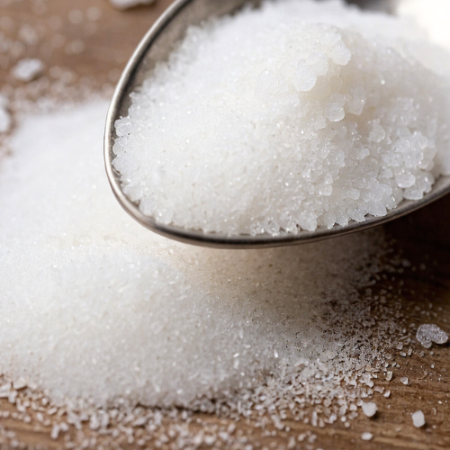 White Sugar and brown sugar 