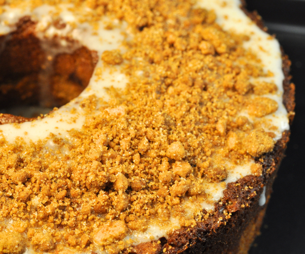 Apple Pie Pound Cake 
