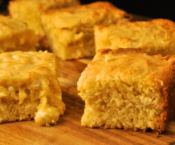 Easy White Chocolate Brownie Recipe (Rich & Fudgy)