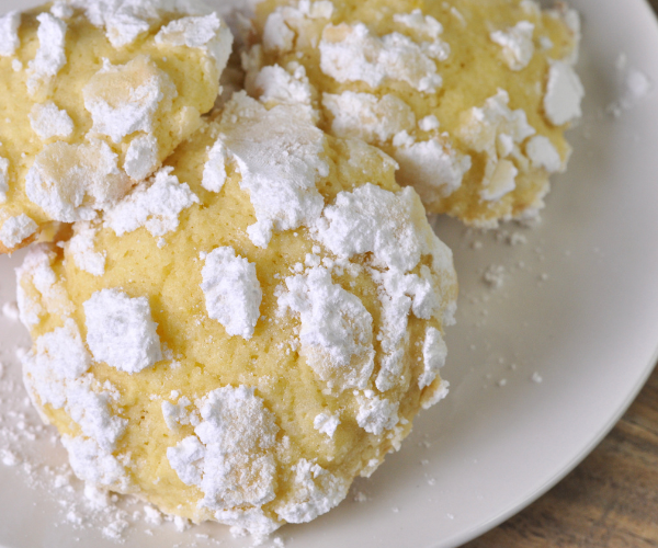 Lemon Crinkle Cookies (Soft, Chewy & Irresistibly Tangy!)